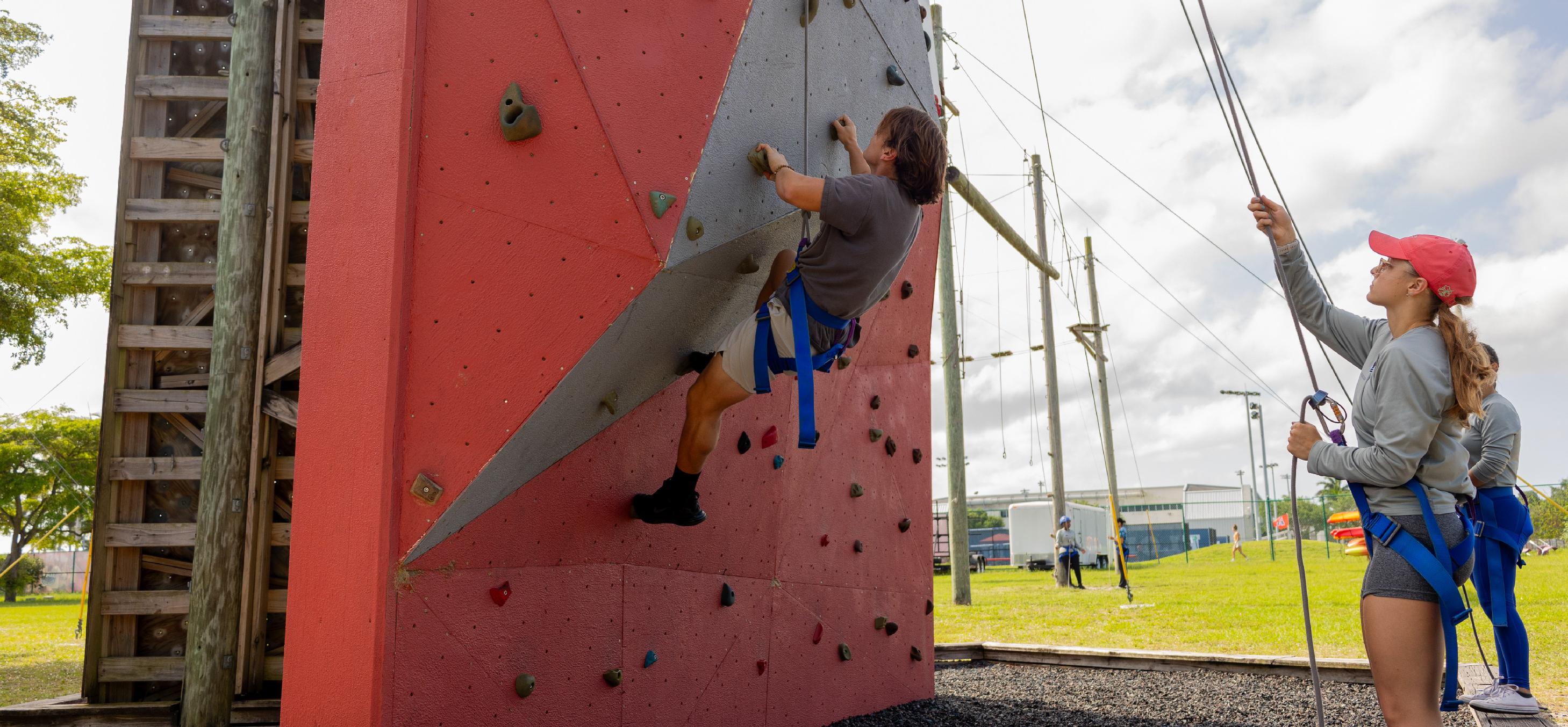 campus rec rock wall